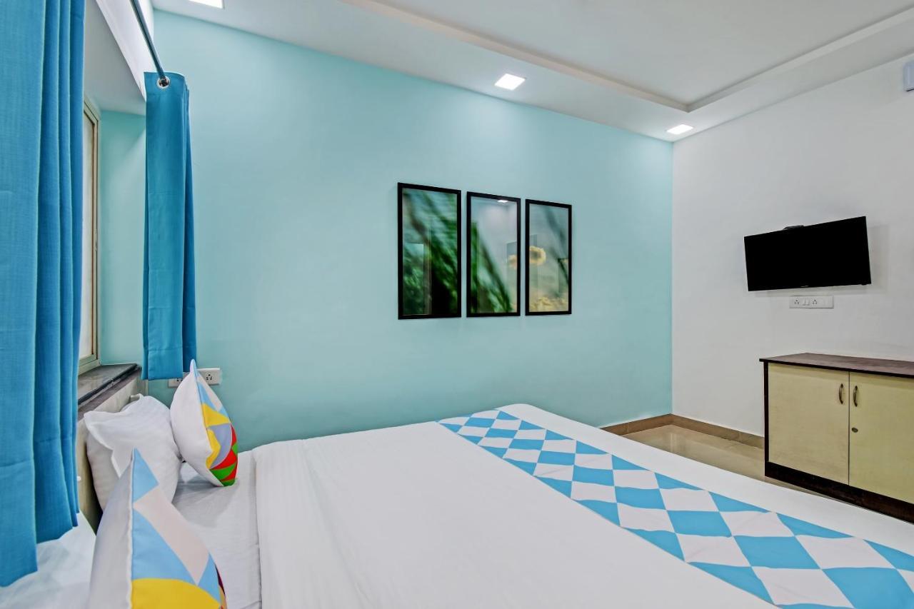 Oyo Home 78047 Alluring Stay Pimpri Pimpri-Chinchwad Экстерьер фото