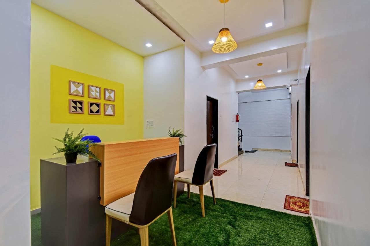 Oyo Home 78047 Alluring Stay Pimpri Pimpri-Chinchwad Экстерьер фото