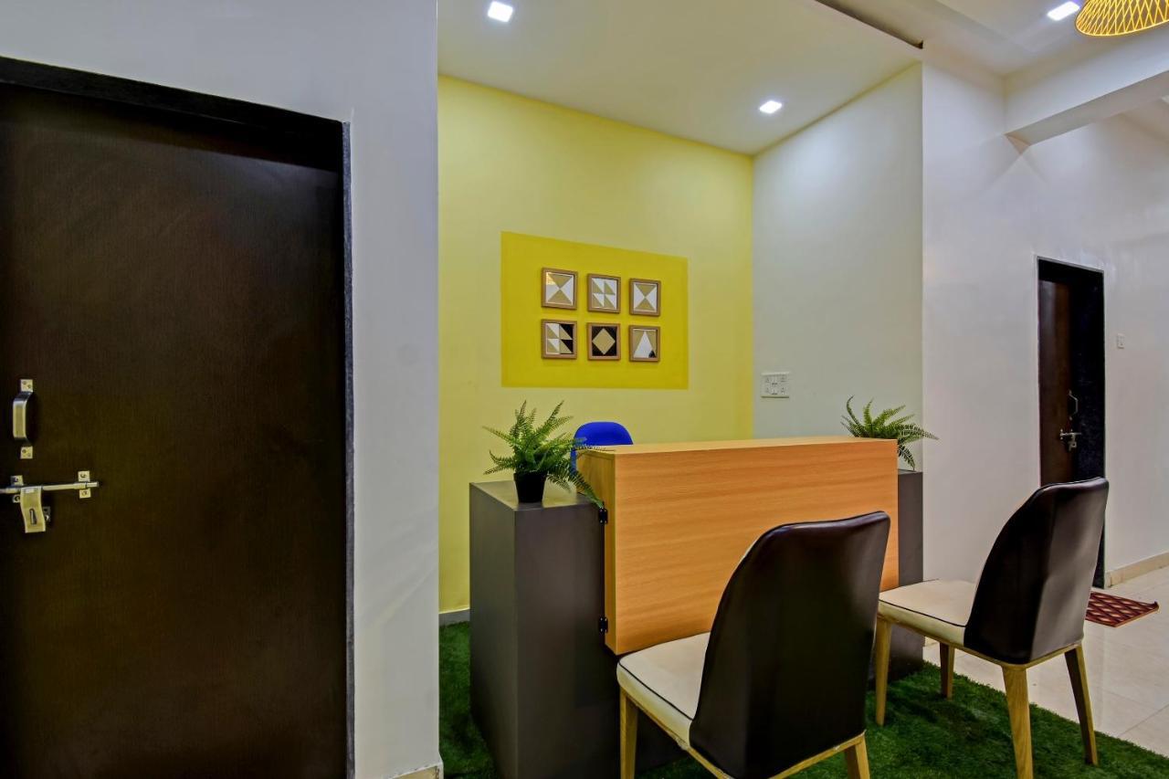 Oyo Home 78047 Alluring Stay Pimpri Pimpri-Chinchwad Экстерьер фото